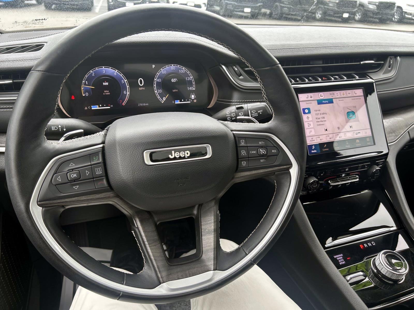 2022 Jeep Grand Cherokee Limited photo 25