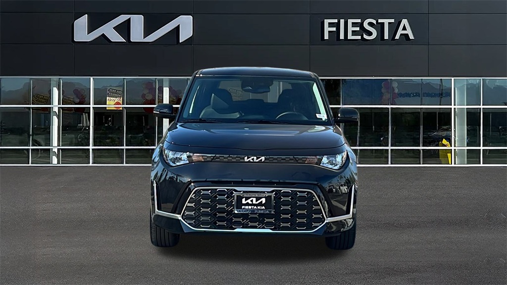2025 Kia Soul GT-Line photo 2