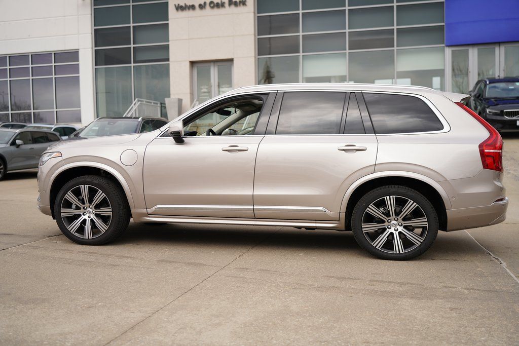 2025 VOLVO XC90 - Image 5