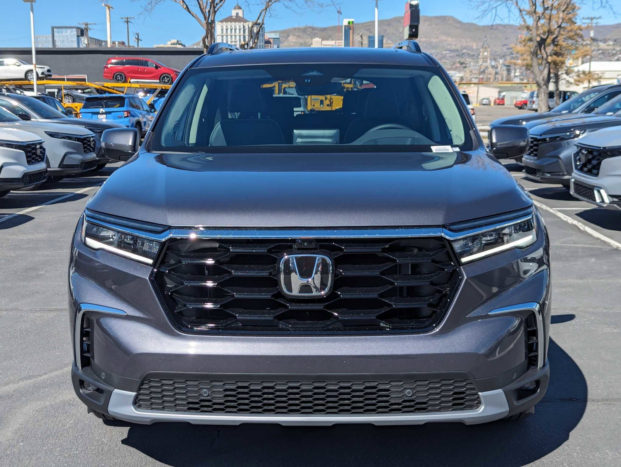 2025 Honda Pilot Elite photo 7