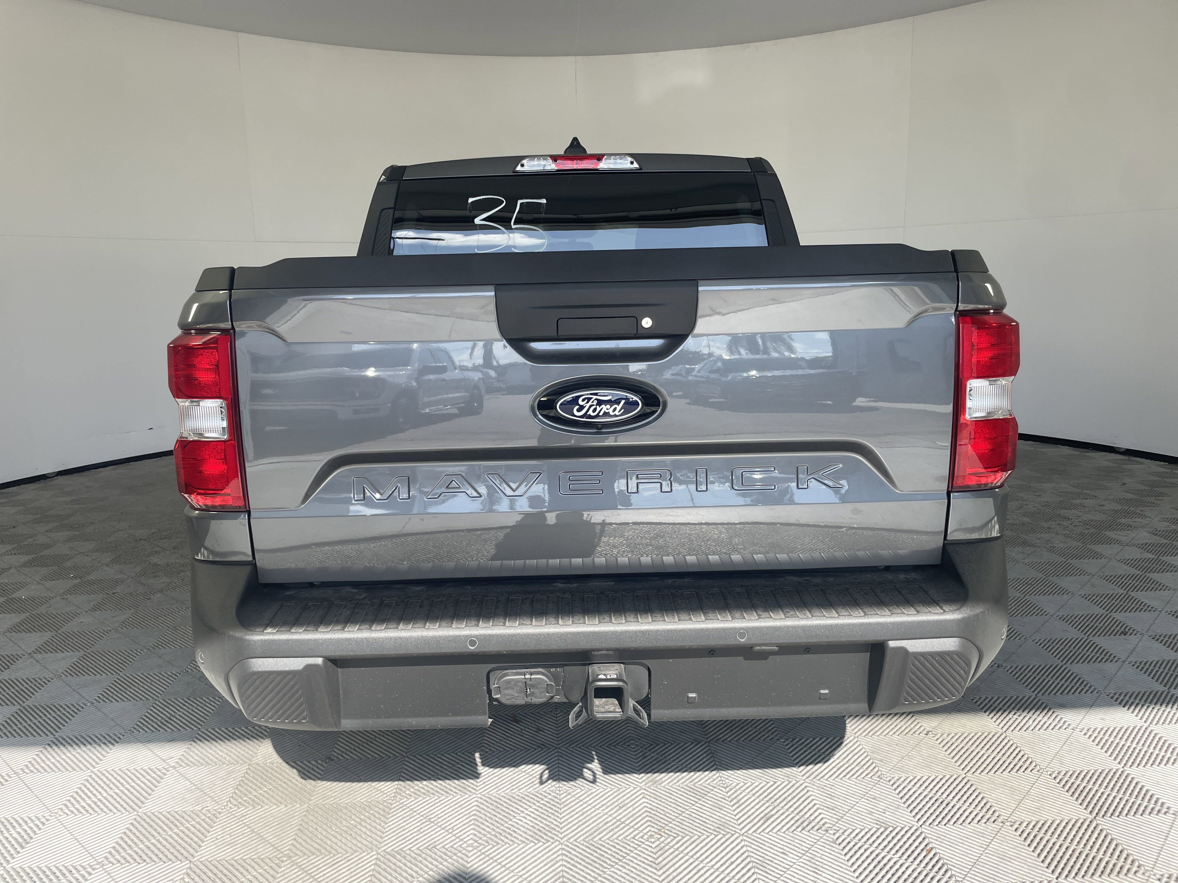 2025 Ford Maverick XLT photo 3