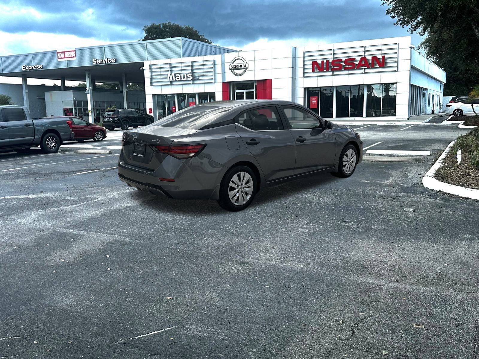 2025 Nissan Sentra S photo 3