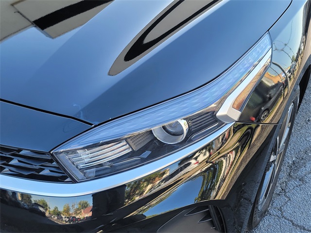 2023 Kia Forte LXS photo 10