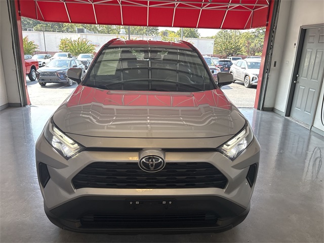 2024 Toyota RAV4 XLE photo 11