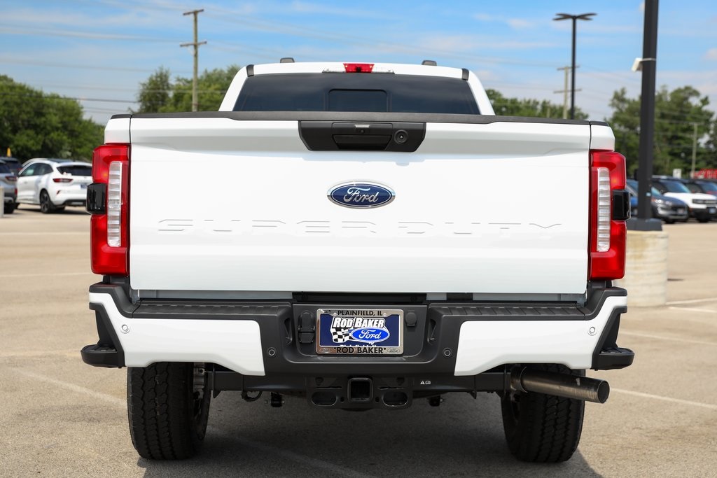 2025 Ford F-350 XL photo 12
