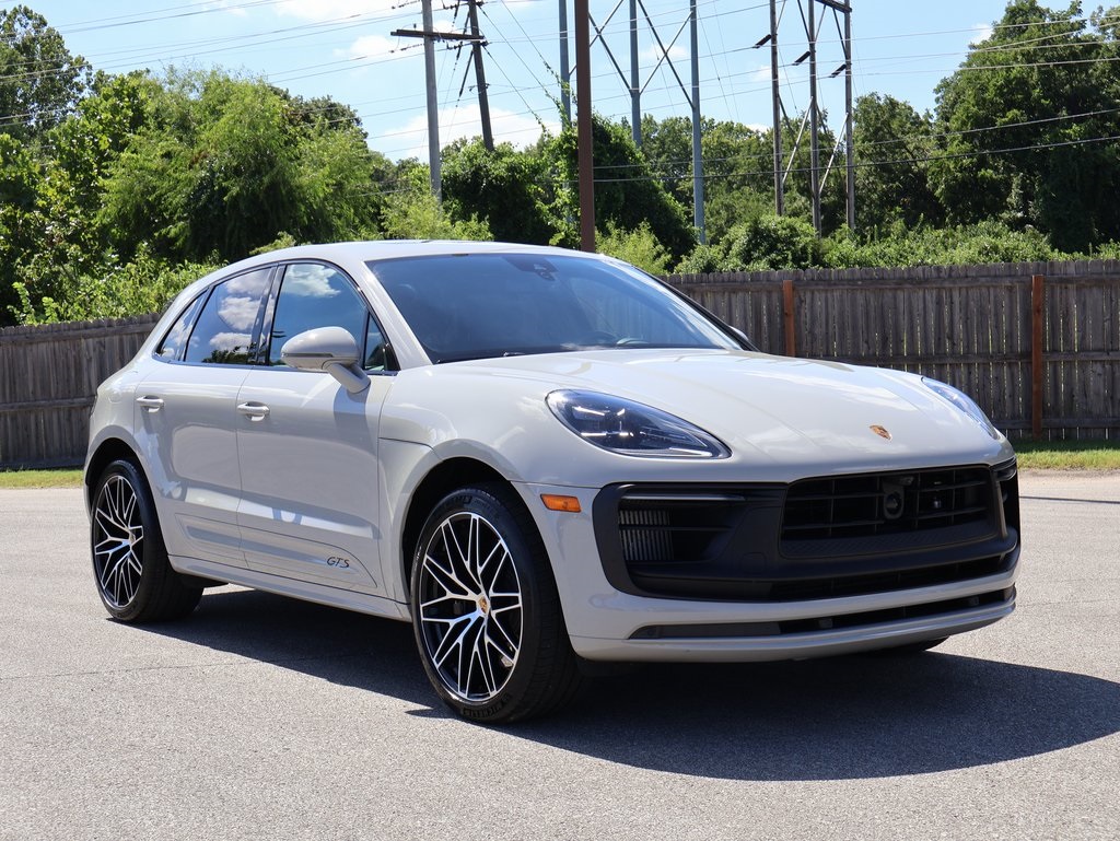 2022 Porsche Macan GTS photo 11