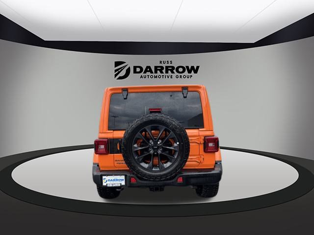2025 Jeep Wrangler Sahara 4xe photo 4