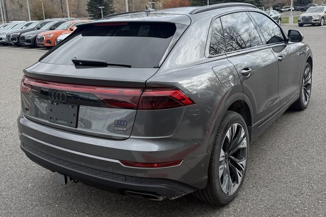 2025 Audi Q8 55 Premium photo 3