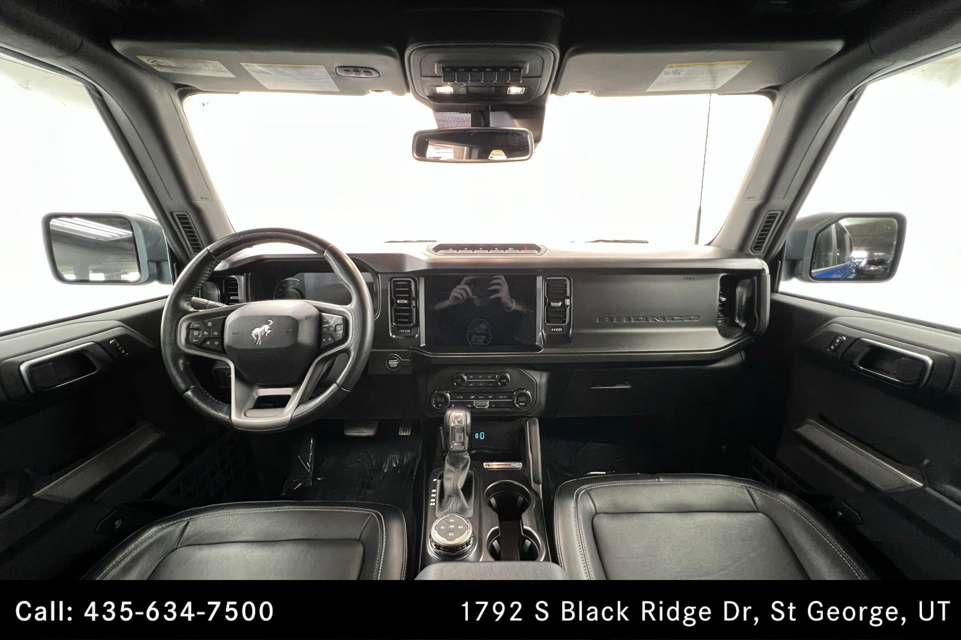 2021 Ford Bronco First Edition photo 7