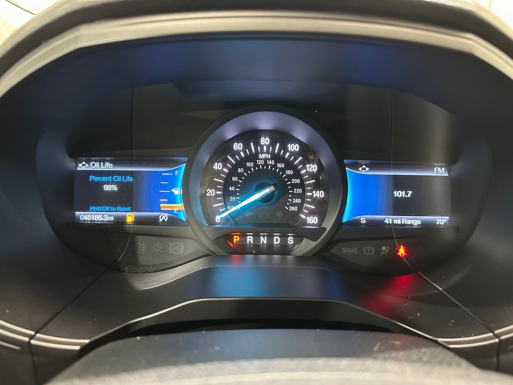 2023 Ford Edge Titanium photo 17