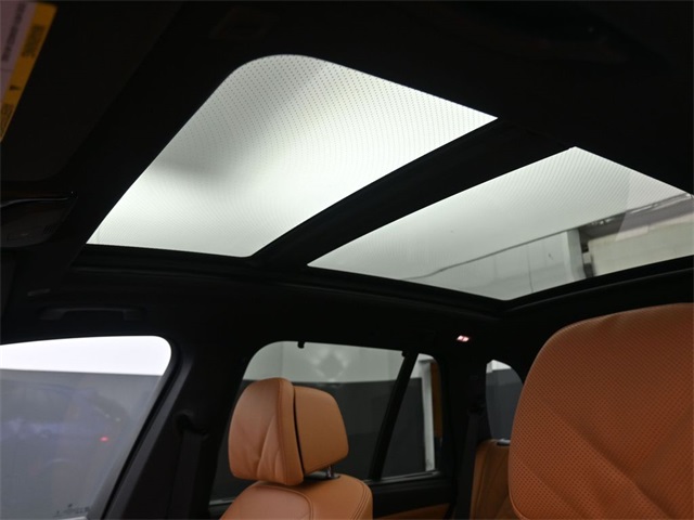 2026 Bmw X5 M60i photo 10