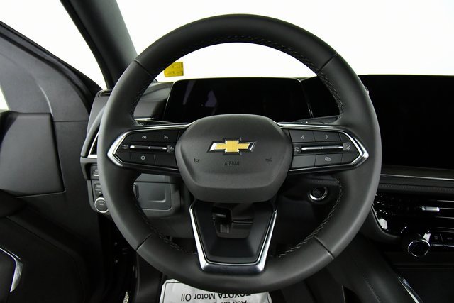 2026 Chevrolet Suburban LS photo 2