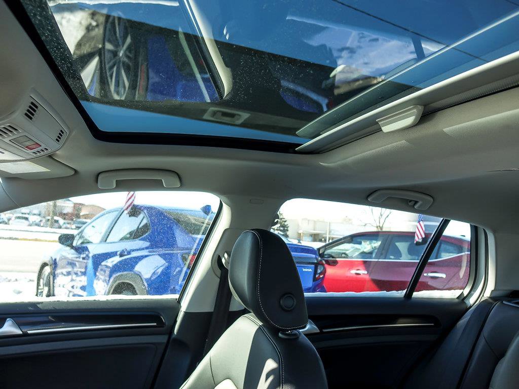 2015 VOLKSWAGEN GOLF - Image 9