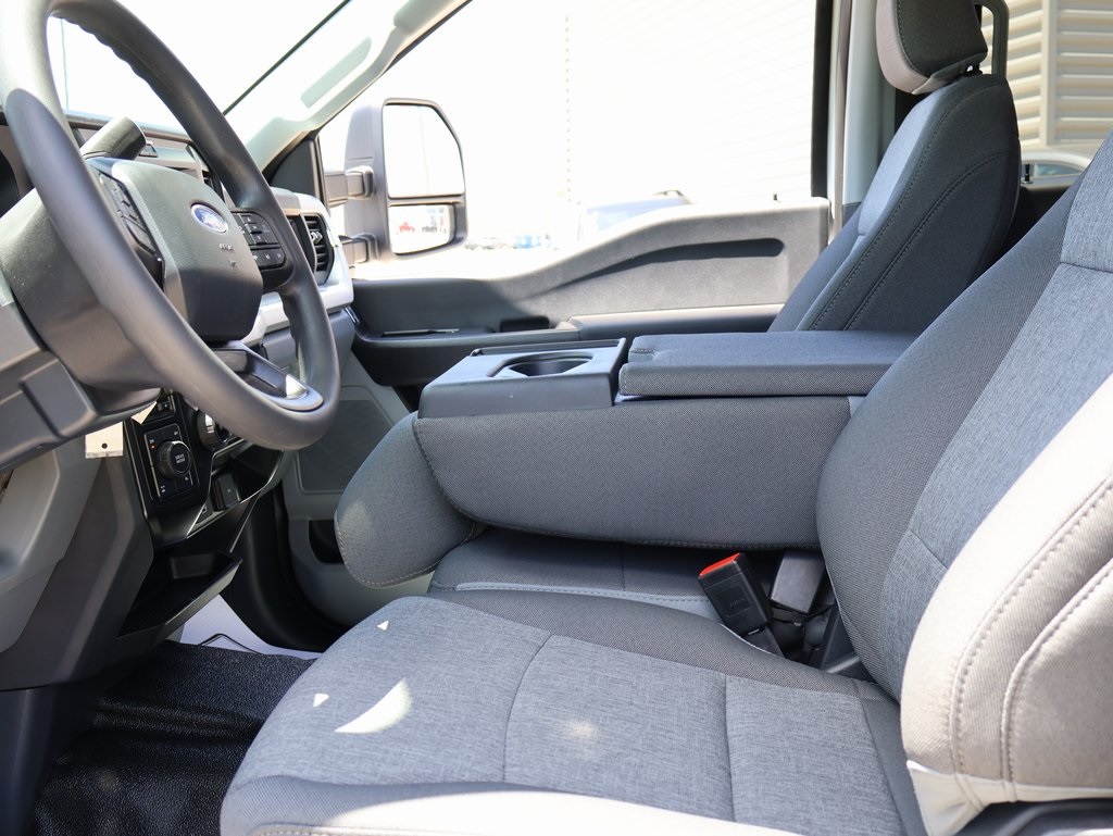 2025 Ford F-250 XL photo 19