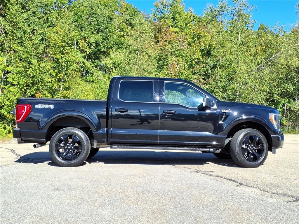 2022 Ford F-150 XLT photo 2