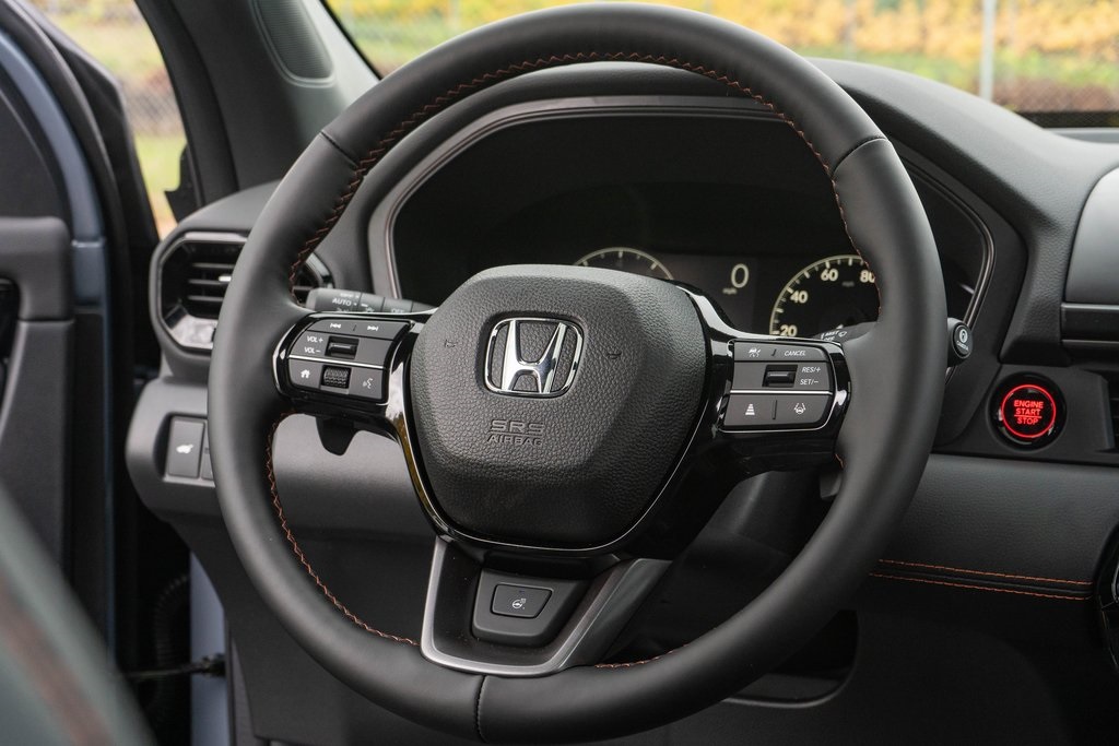 2025 Honda Pilot TrailSport photo 18