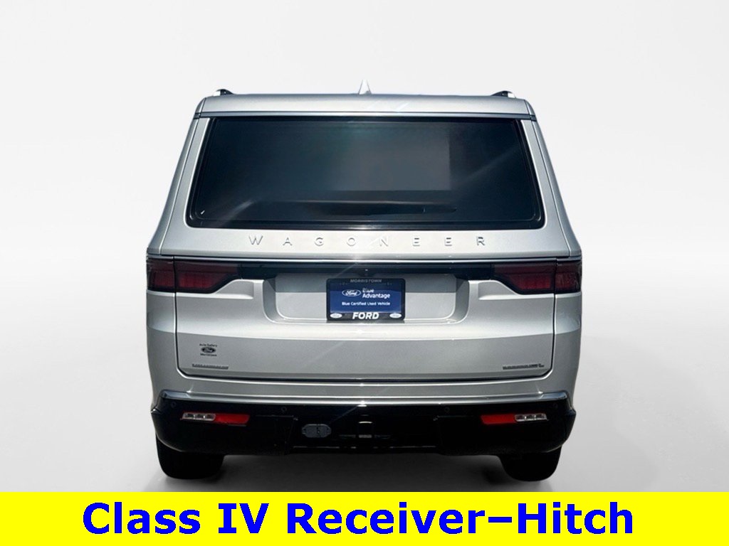 2023 Jeep Wagoneer L Series III photo 4