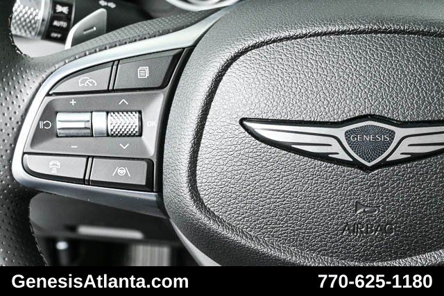 2025 Genesis G70 2.5T photo 13