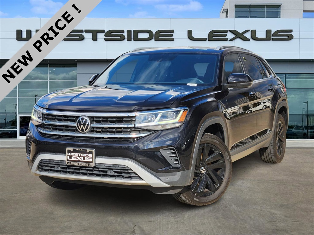 2022 Volkswagen Atlas Cross Sport SE w/Tech's photo