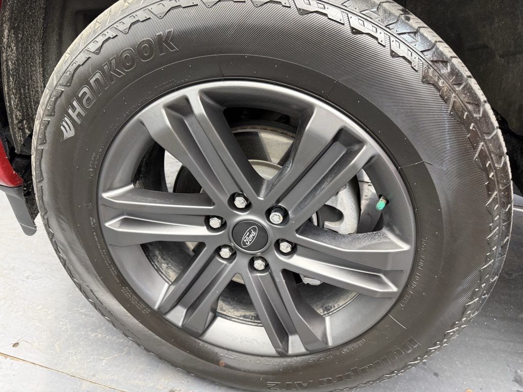 2023 Ford F-150 Lariat photo 17
