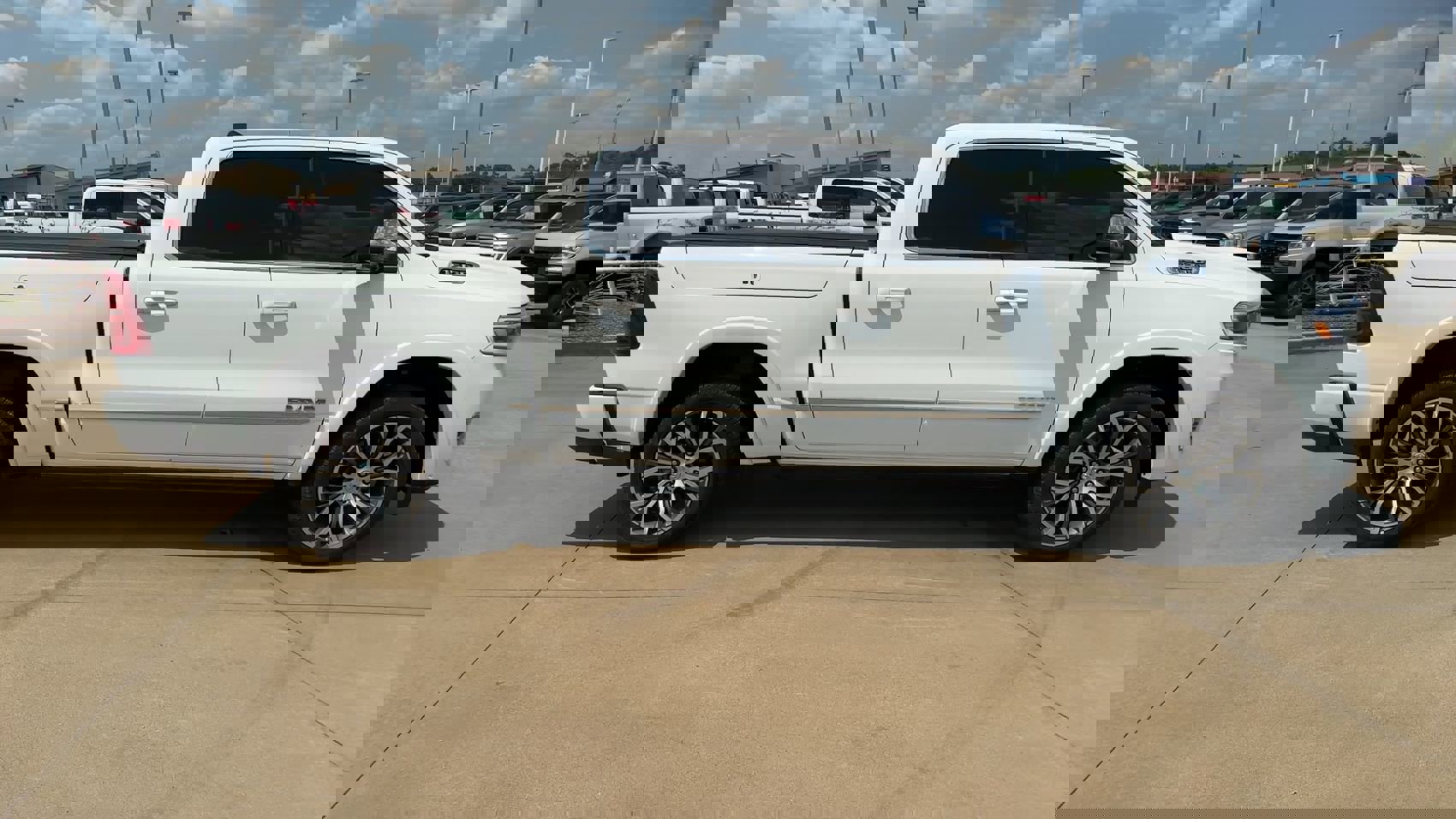 1C6SRFKP9SN569518