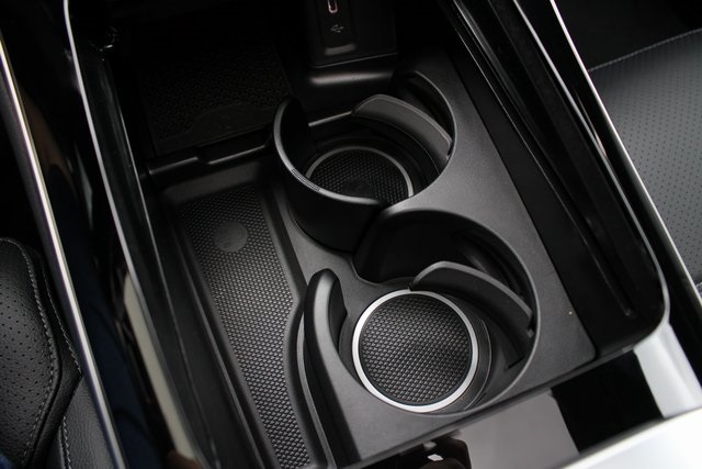 2024 Mercedes Benz GLC 300 4MATIC photo 18