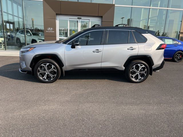 2025 Toyota RAV4 Hybrid XSE photo 4