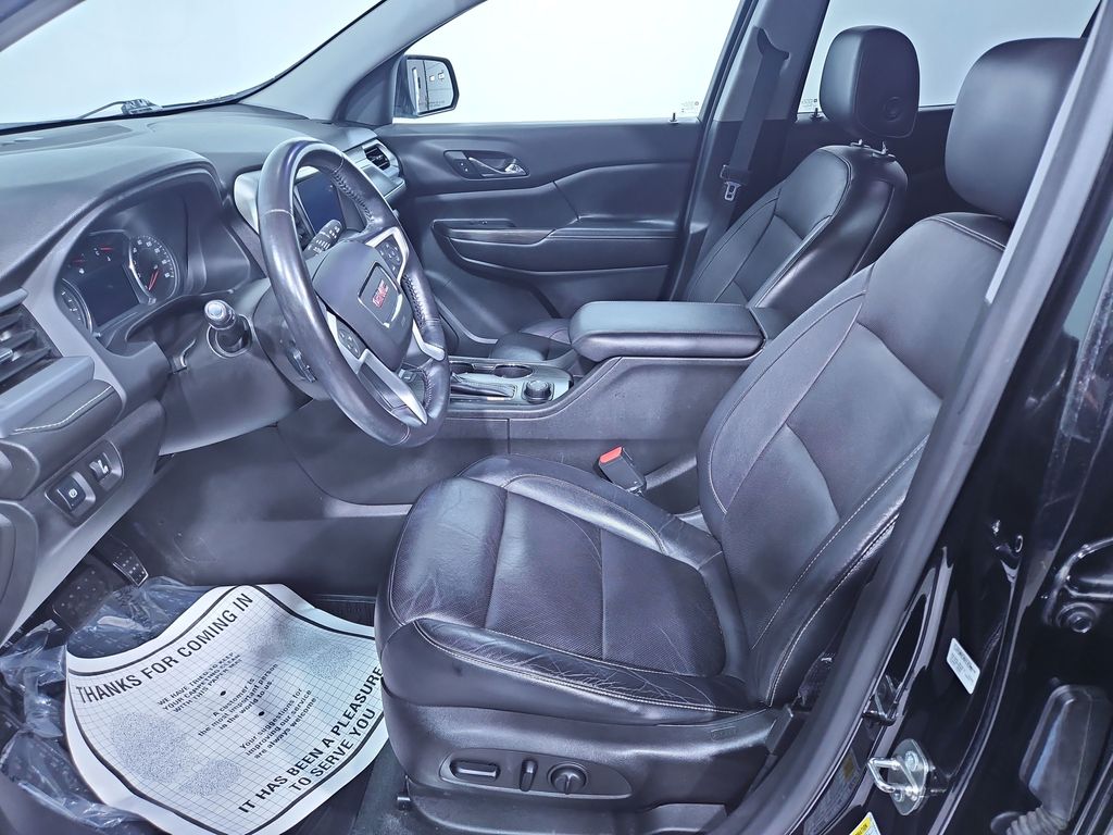 2017 Gmc Acadia SLT photo 9