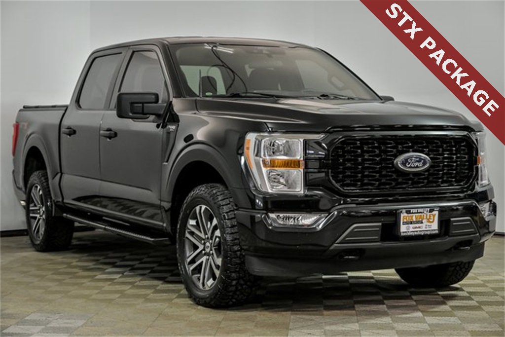 2021 Ford F-150 XL's photo