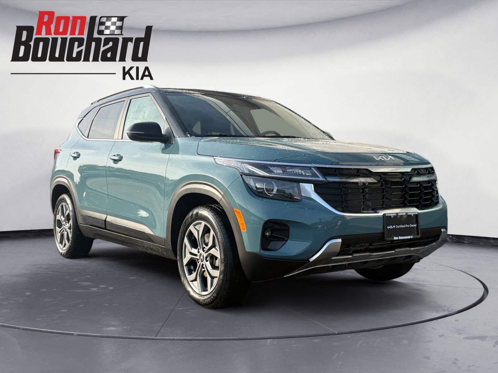 2024 Kia Seltos S's photo