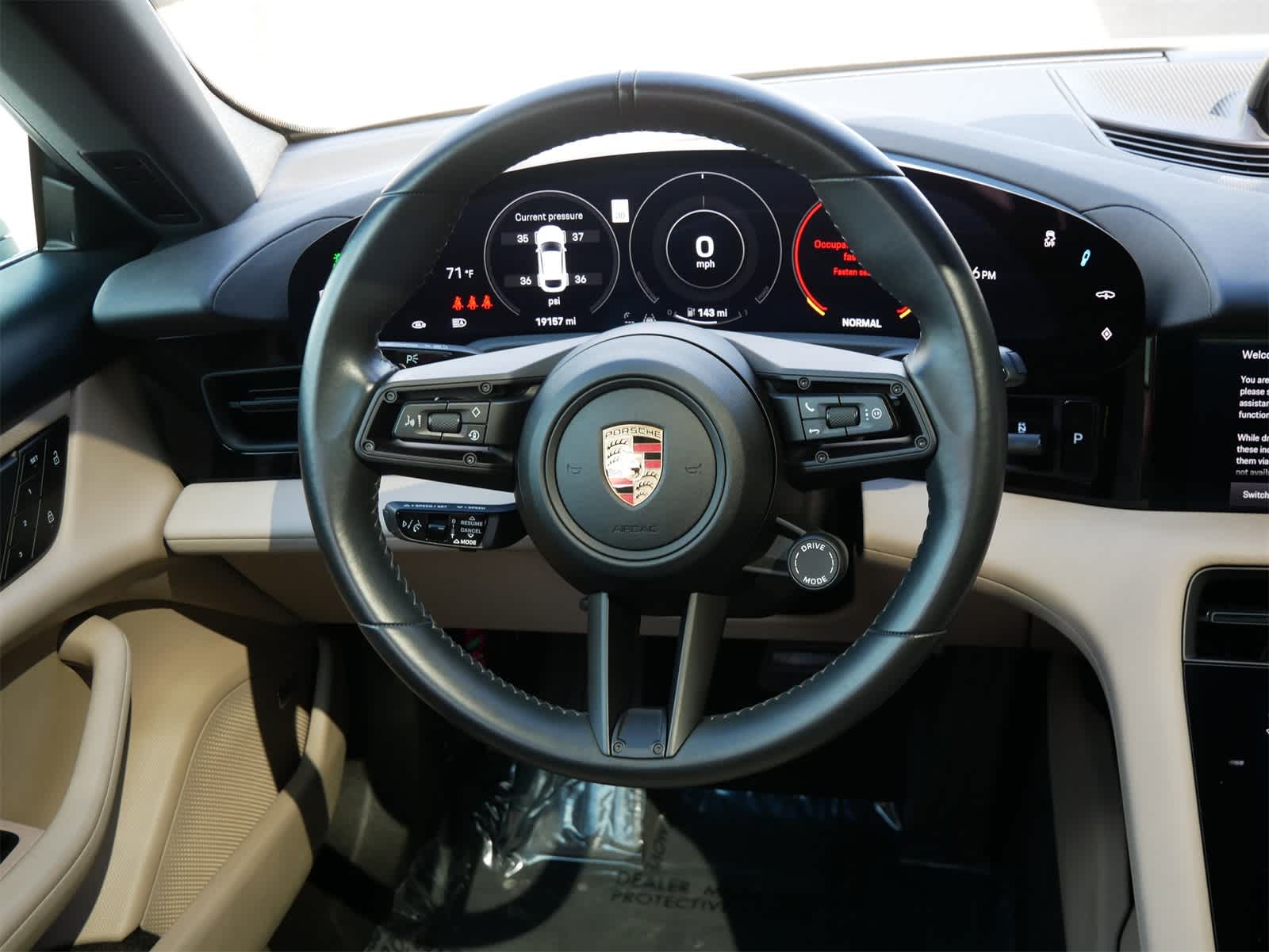 2023 Porsche Taycan 4S Cross Turismo photo 8