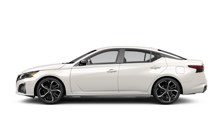 2025 Nissan Altima SR photo 4