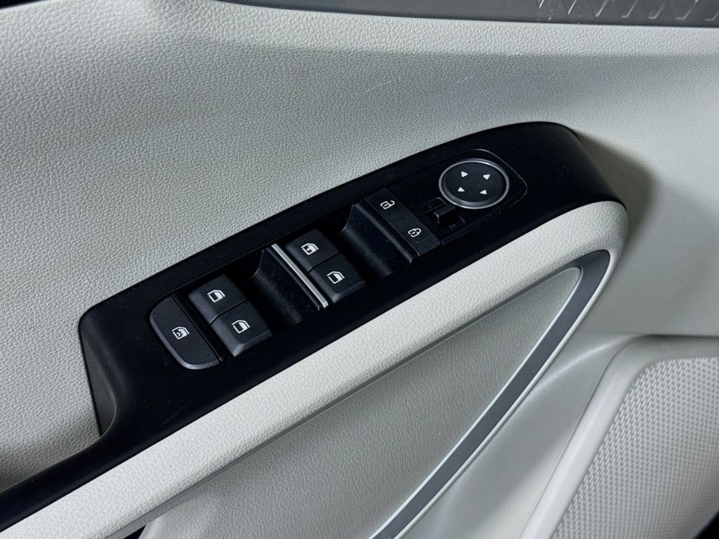 2022 Kia Soul LX photo 15