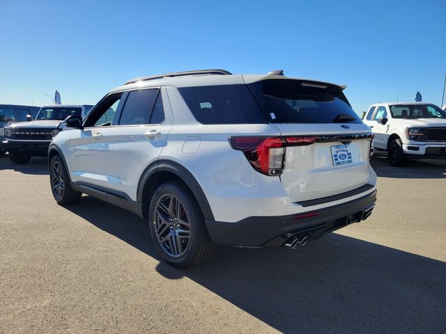 2026 Ford Explorer ST photo 3
