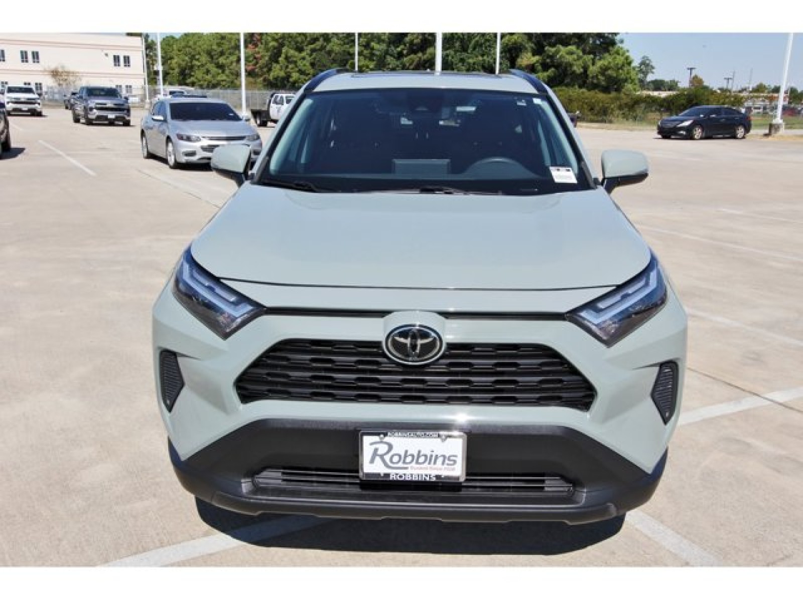 2022 Toyota RAV4 XLE Green at TX Auto Group