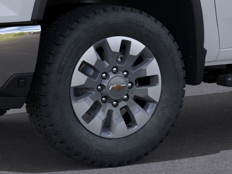 2026 Chevrolet Silverado LT photo 9