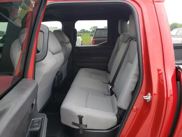2025 Toyota Tacoma SR5 4x4 Double Cab photo 12