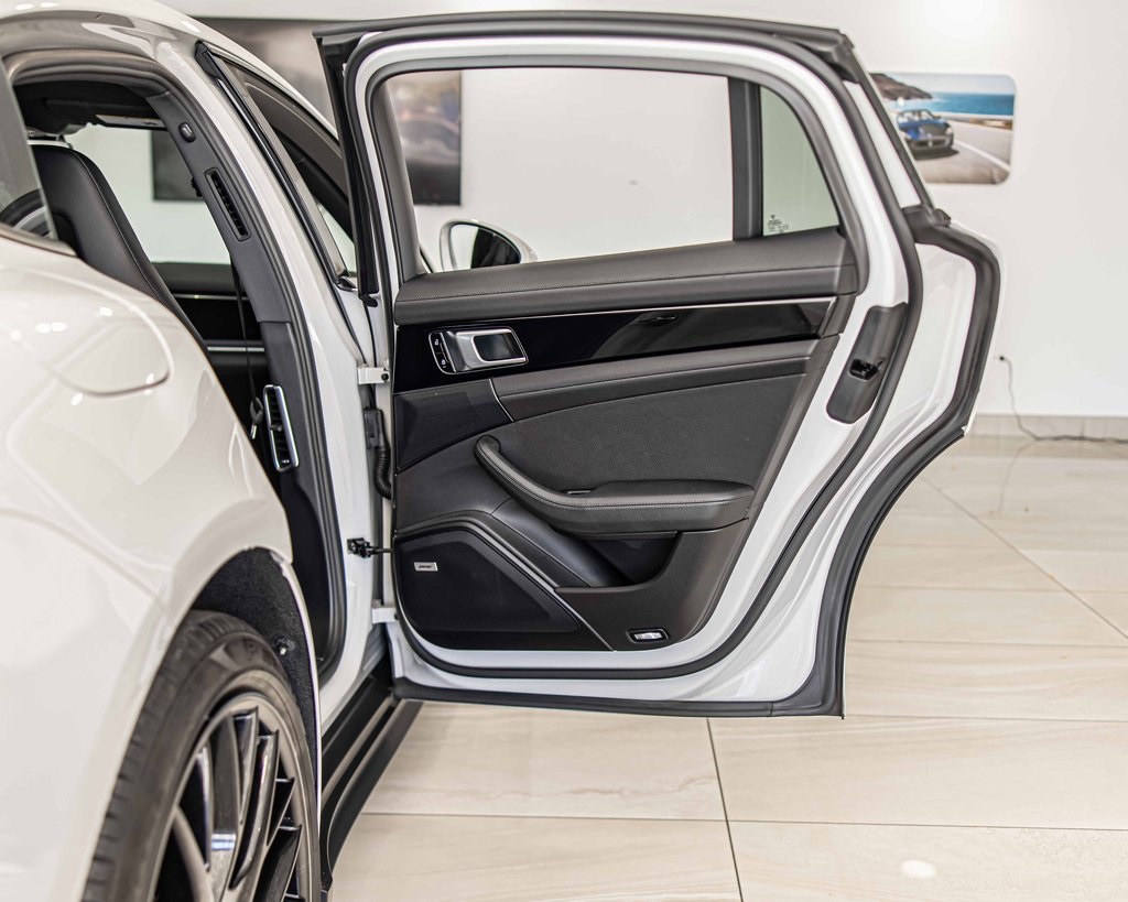 2019 PORSCHE PANAMERA - Image 42
