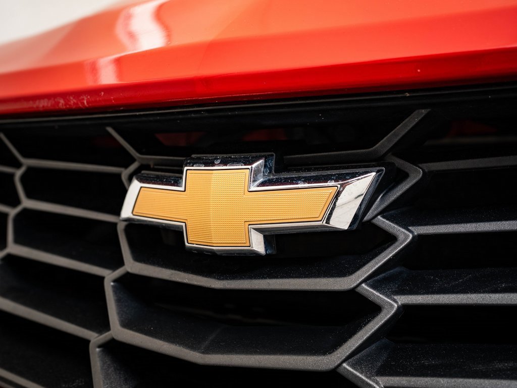 2020 Chevrolet Camaro 1LT photo 3