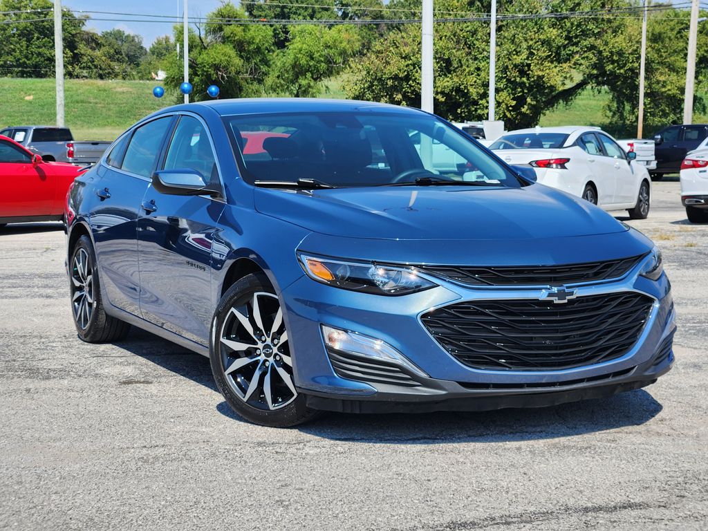 2025 Chevrolet Malibu RS