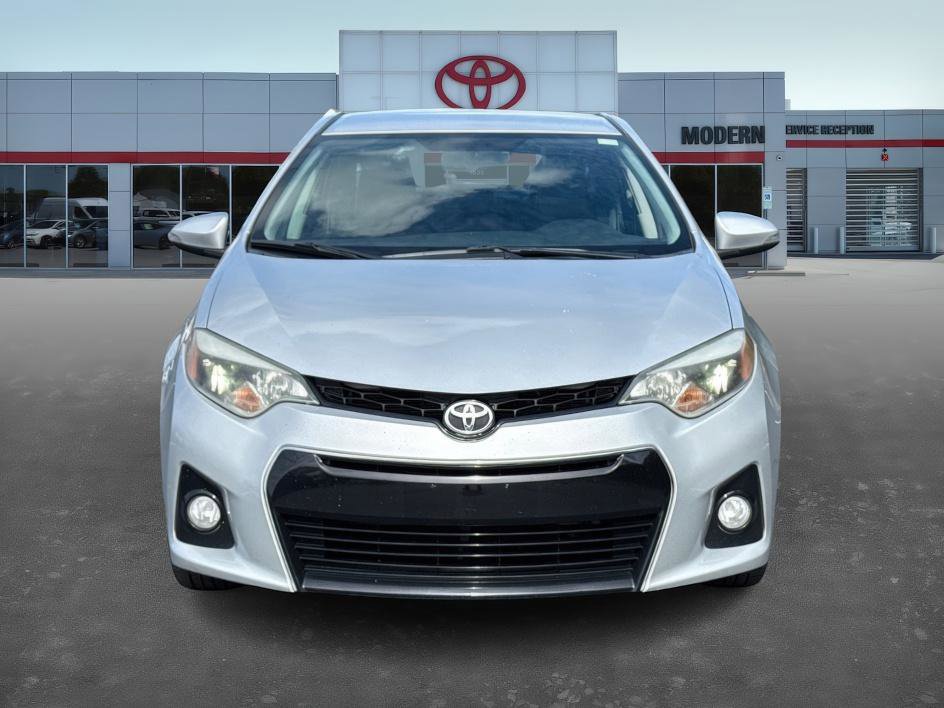 2014 Toyota Corolla L photo 2
