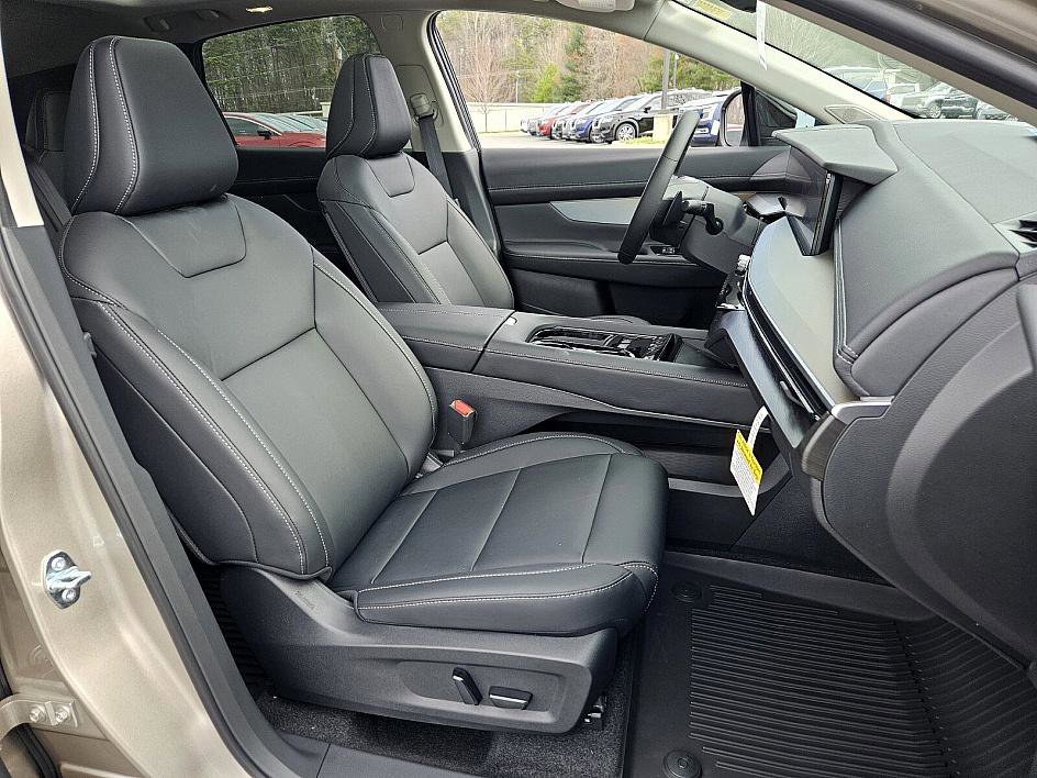 2025 Nissan Murano SL photo 16