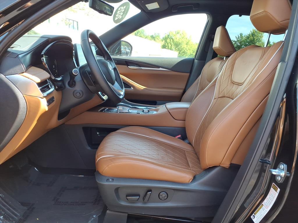 2025 Infiniti QX60 Autograph photo 2