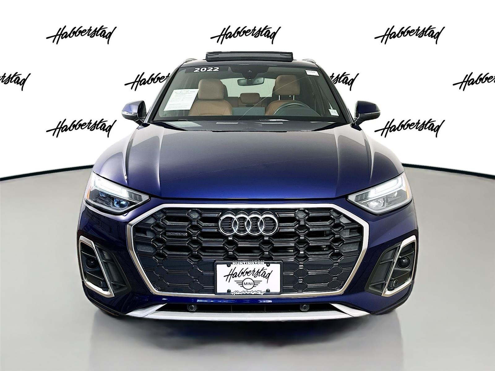 2022 Audi Q5 S line Premium photo 2