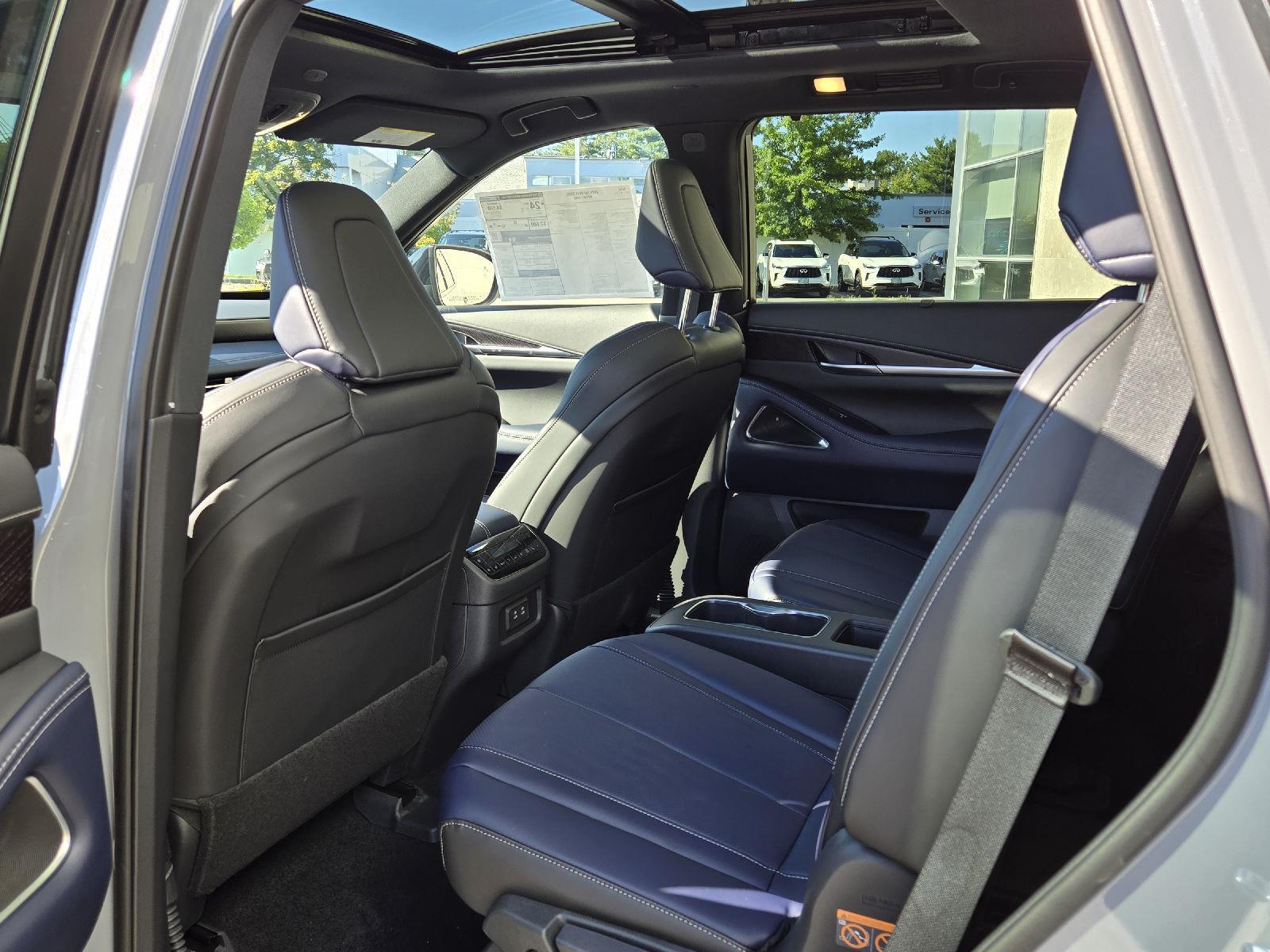 2026 Infiniti QX60 Luxe photo 21