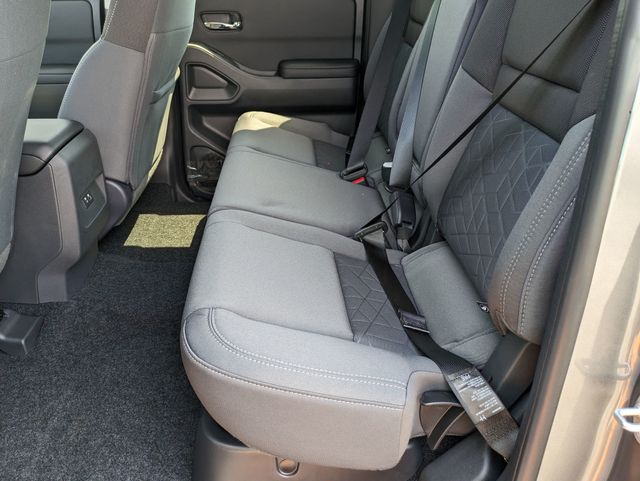 2026 Nissan Frontier SV photo 20
