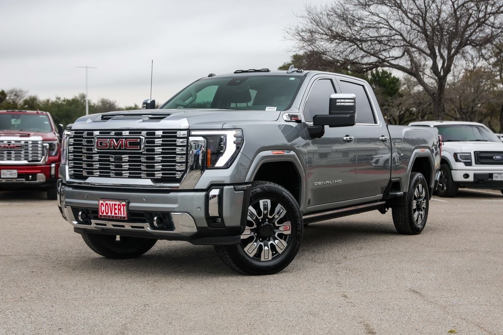 2025 GMC Sierra 2500HD Denali's photo