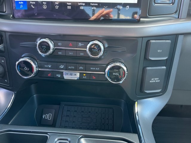 2025 Ford F-150 XLT photo 22