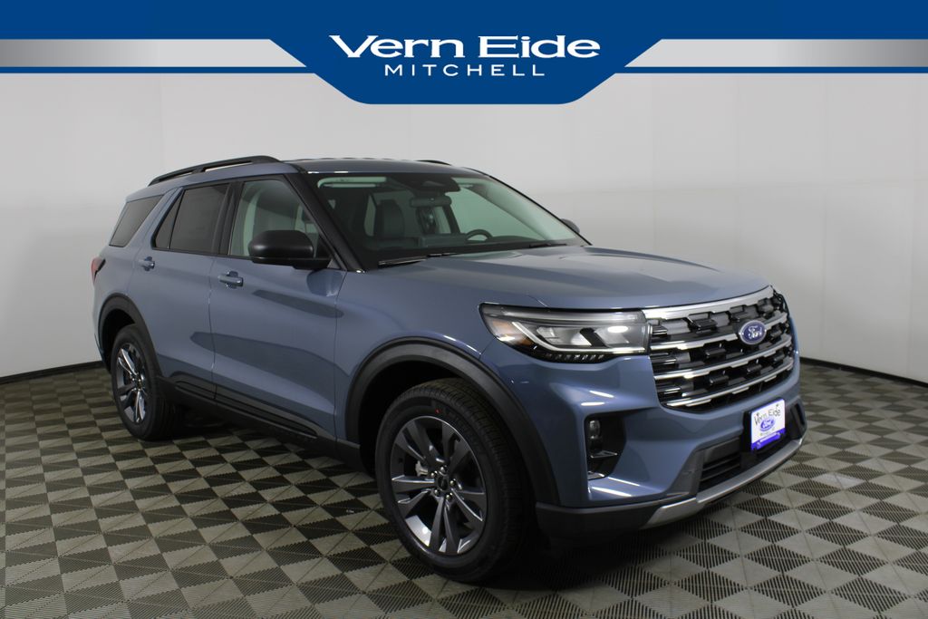 2026 Ford Explorer Active's photo