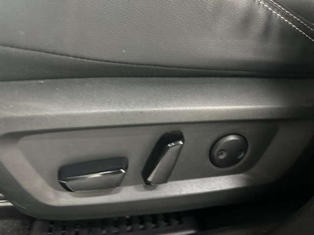 2023 Nissan Rogue SL photo 10